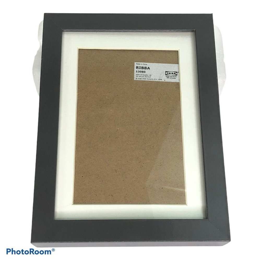 1999 IKEA RIBBA Wooden 5"x7" Gray 3.5"x5.5" Matted